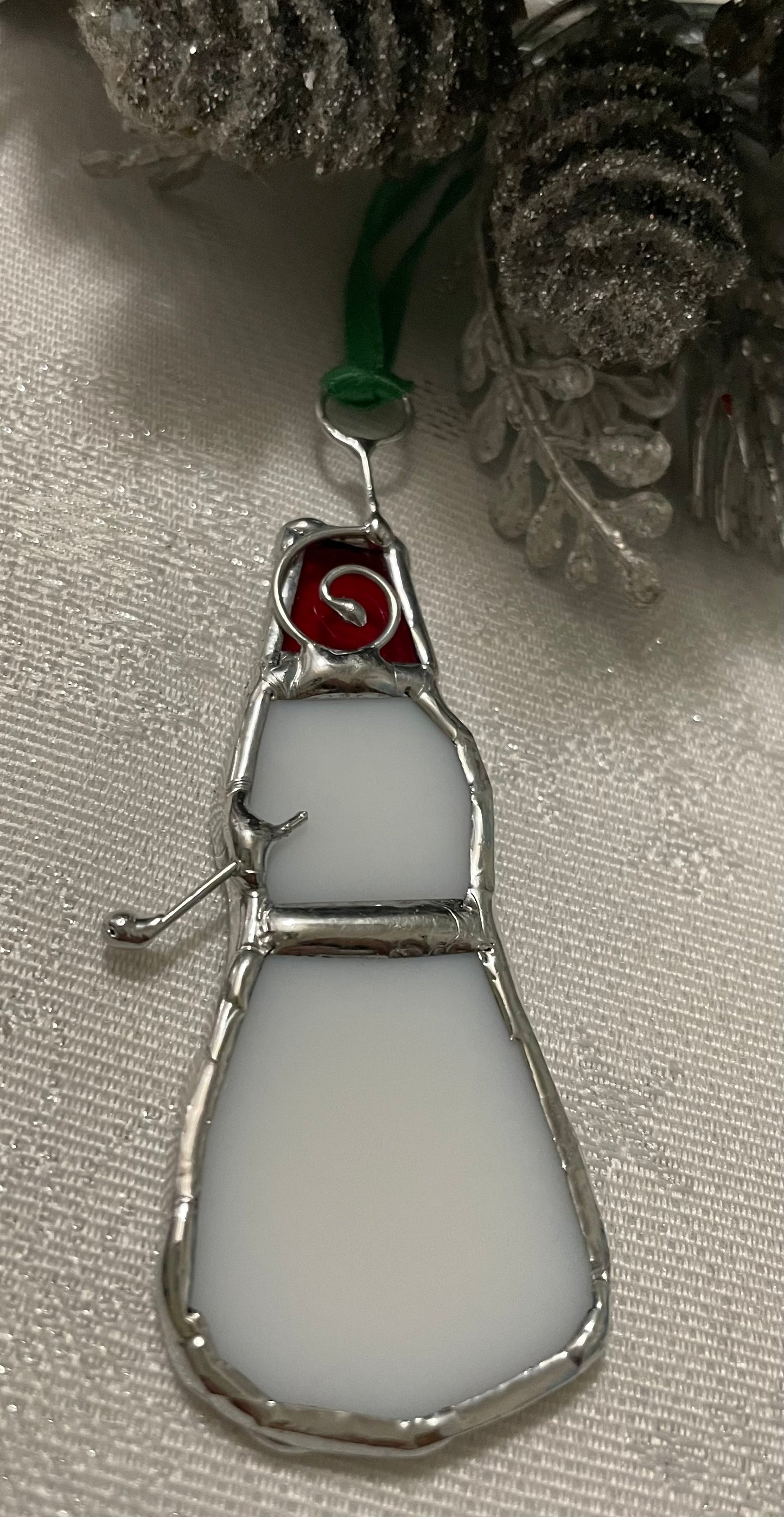 Chillin' Out - Snowman Ornament