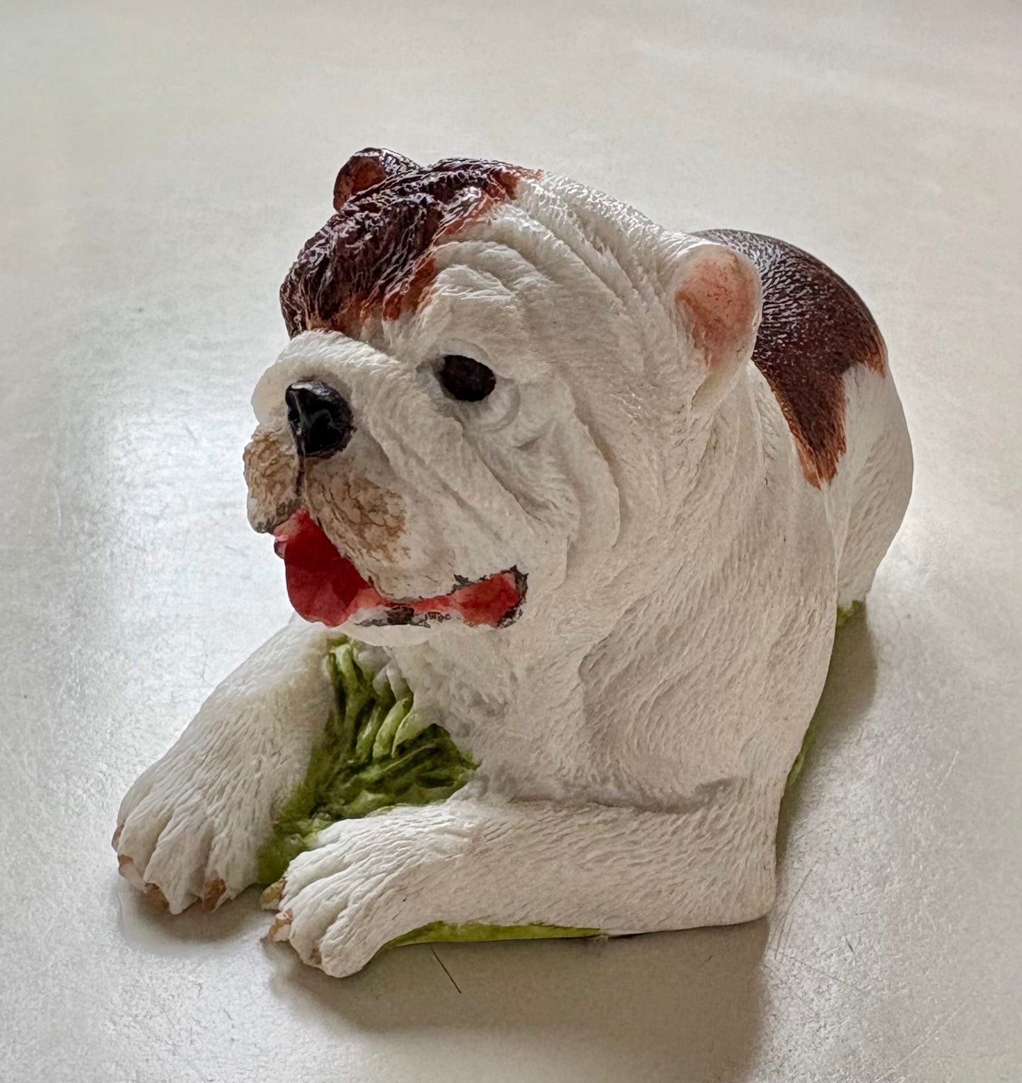 Charmstone Figurine - English Bulldog